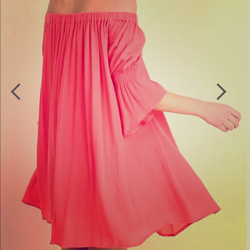 *PRICE DROP* NWT umgee pink flowly dress